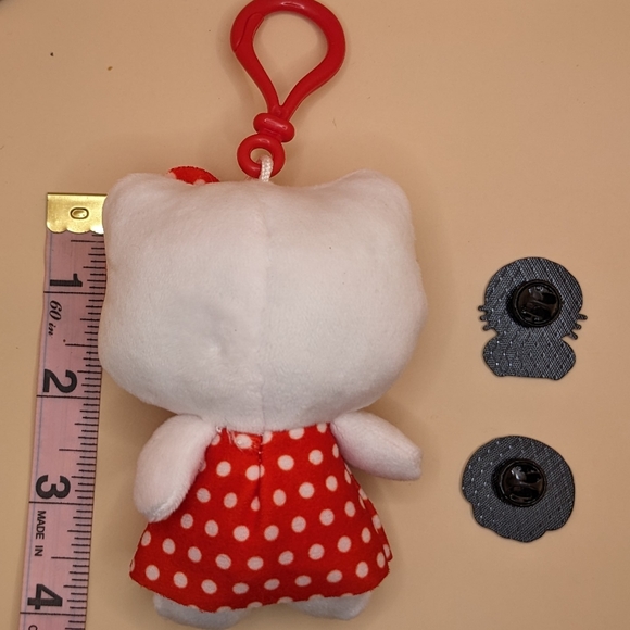 ❣️Hello Kitty Bundle - Picture 2 of 3